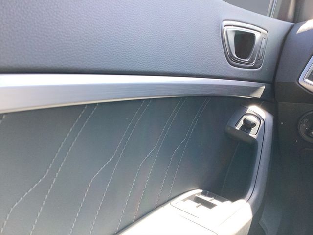 Ateca FR Black Edition KAMERA NAVI AHK ACC LED