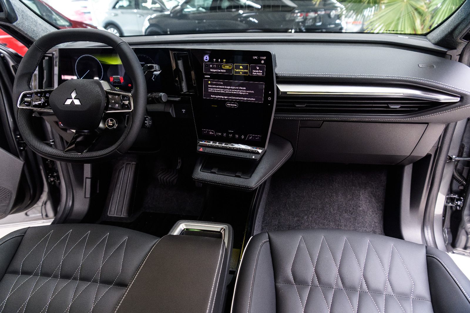 Fahrzeugabbildung Mitsubishi Eclipse Cross Luxury *22KW Laden