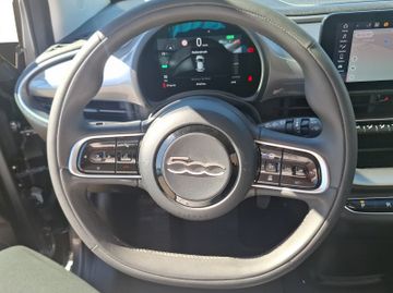 Fiat 500 e Icon 3+1 360+Kam.+KeyLess+LED+SHZ