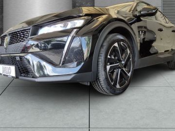 Peugeot 408 - 4