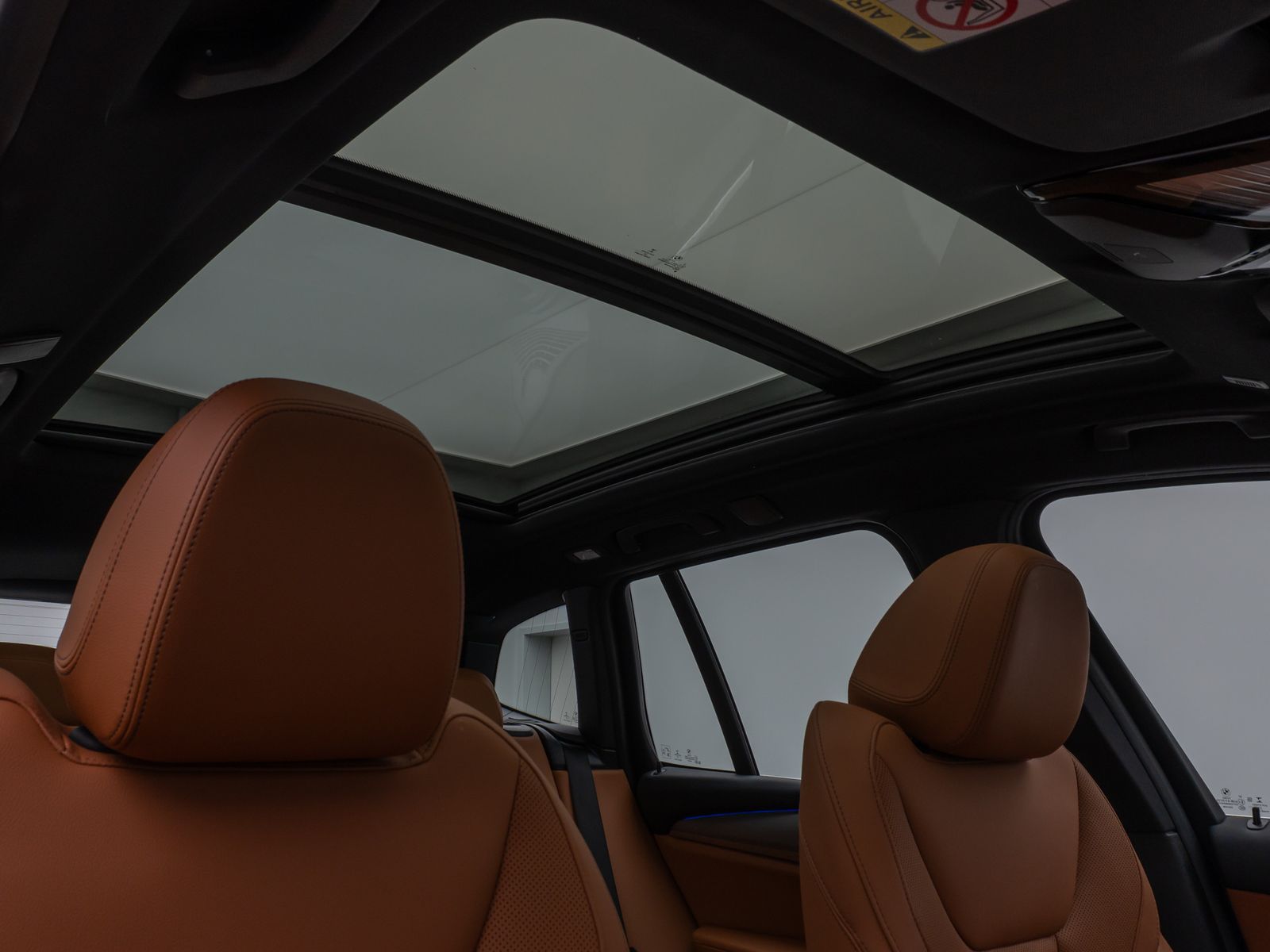 Fahrzeugabbildung BMW X3 xD30d M Sport Panoram Kamera DAB HiFi AHK 21"