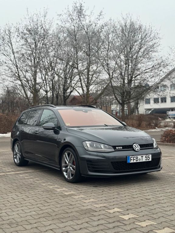 Image of Volkswagen Golf Sportsvan