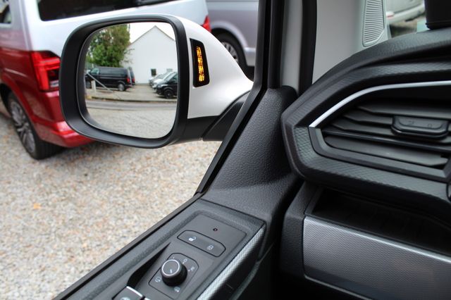 Volkswagen T6.1 Multivan Generation SIX DSG AHK ACC Standhz