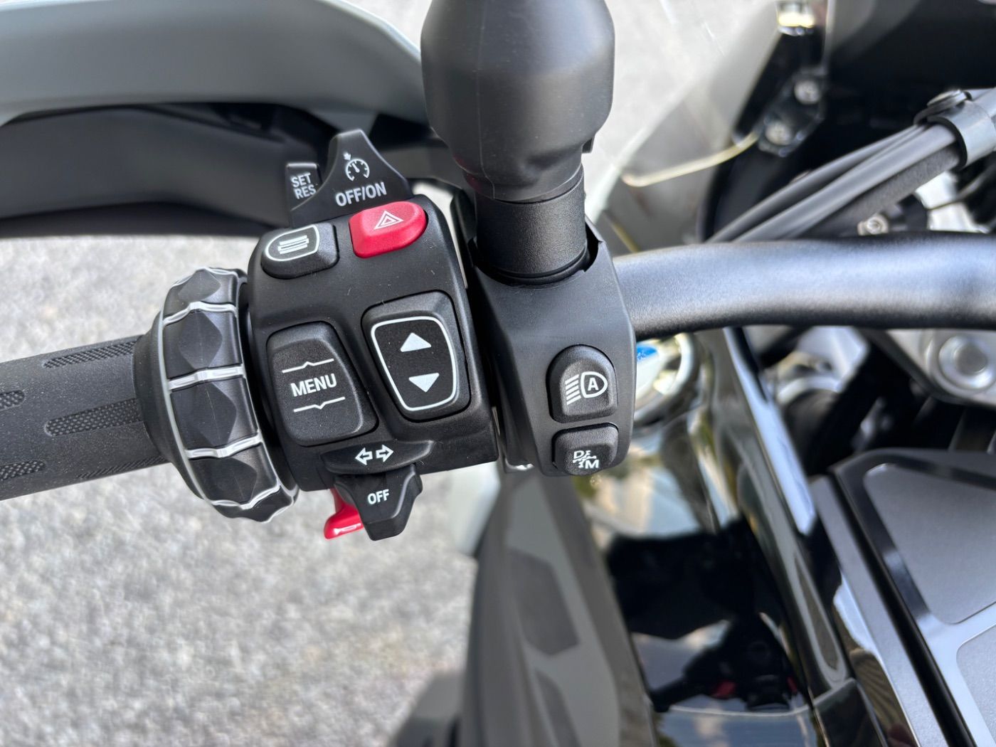 Fahrzeugabbildung BMW R 1300 GS Triple Black 3 Pakete ASA