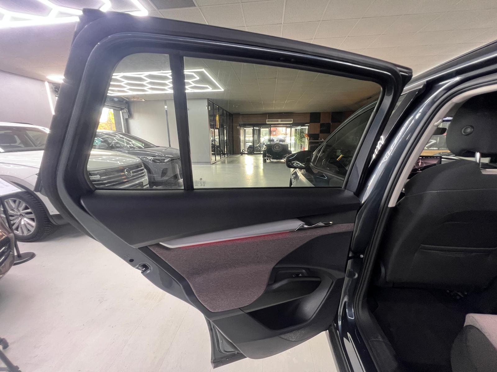 SKODA ENYAQ - 60 LODGE - 179 CV - PACK CHROME