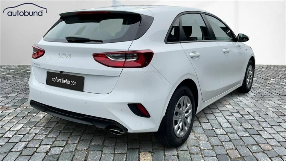 Kia Ceed III 1.5 T-GDi DCT Best KA Link LRH NAV NBA 