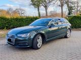 Audi A4 2.0 TFSI 140 Ultra STronic Sport Mildhybrid - Audi A4: Grün, mit Navigationssystem