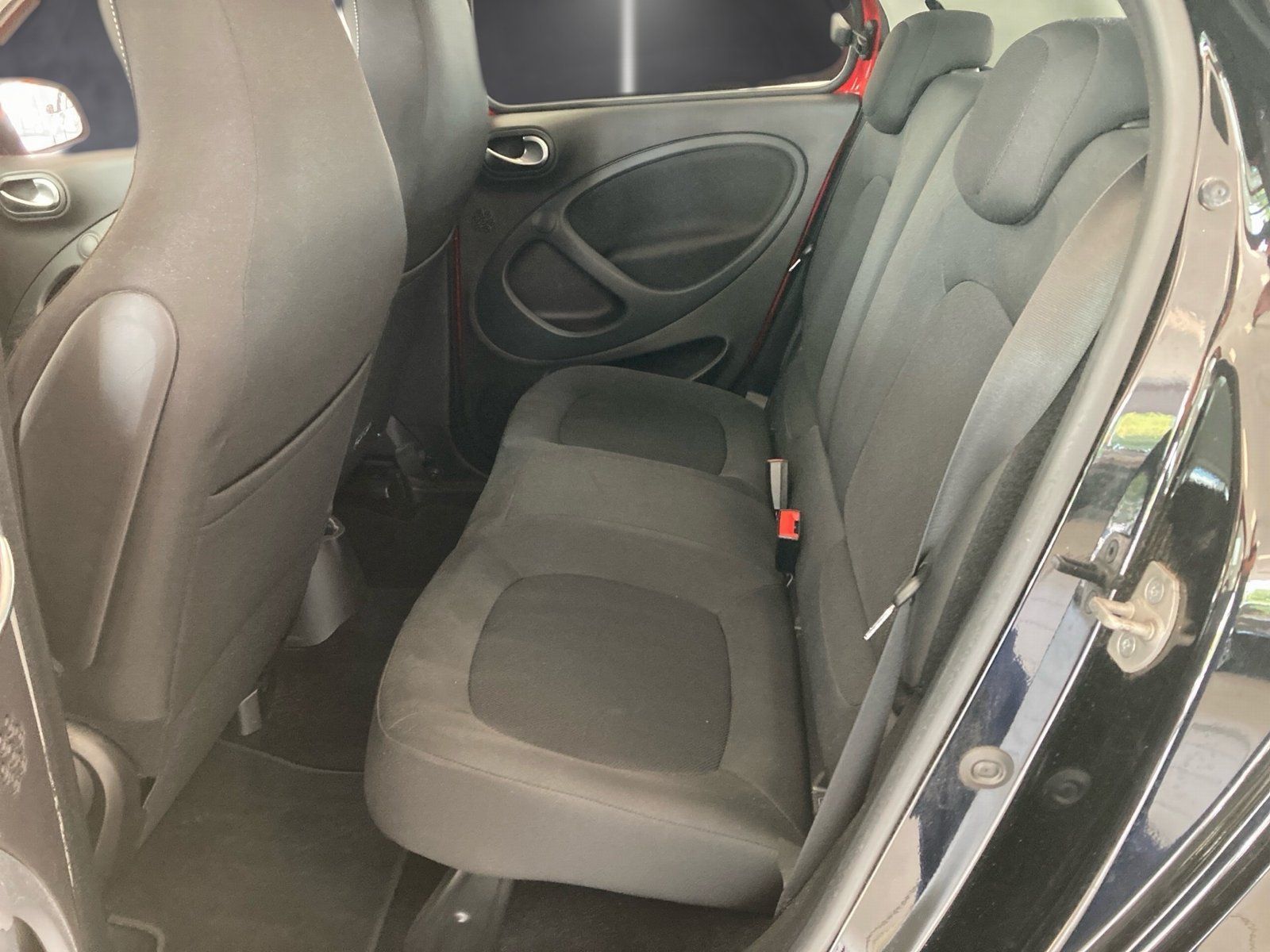Fahrzeugabbildung Smart forfour 52 kW passion*PDC*Klima*Sitzheiz*LED&Sen
