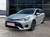 Toyota Avensis Touring Sports 1.8 Team Deutschland - gebrauchte Toyota Avensis aus dem Jahr 2018