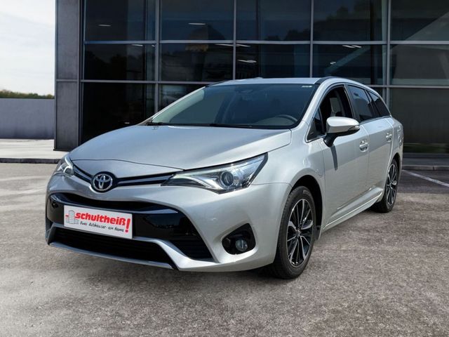 Toyota Avensis Touring Sports 1.8 Team Deutschland