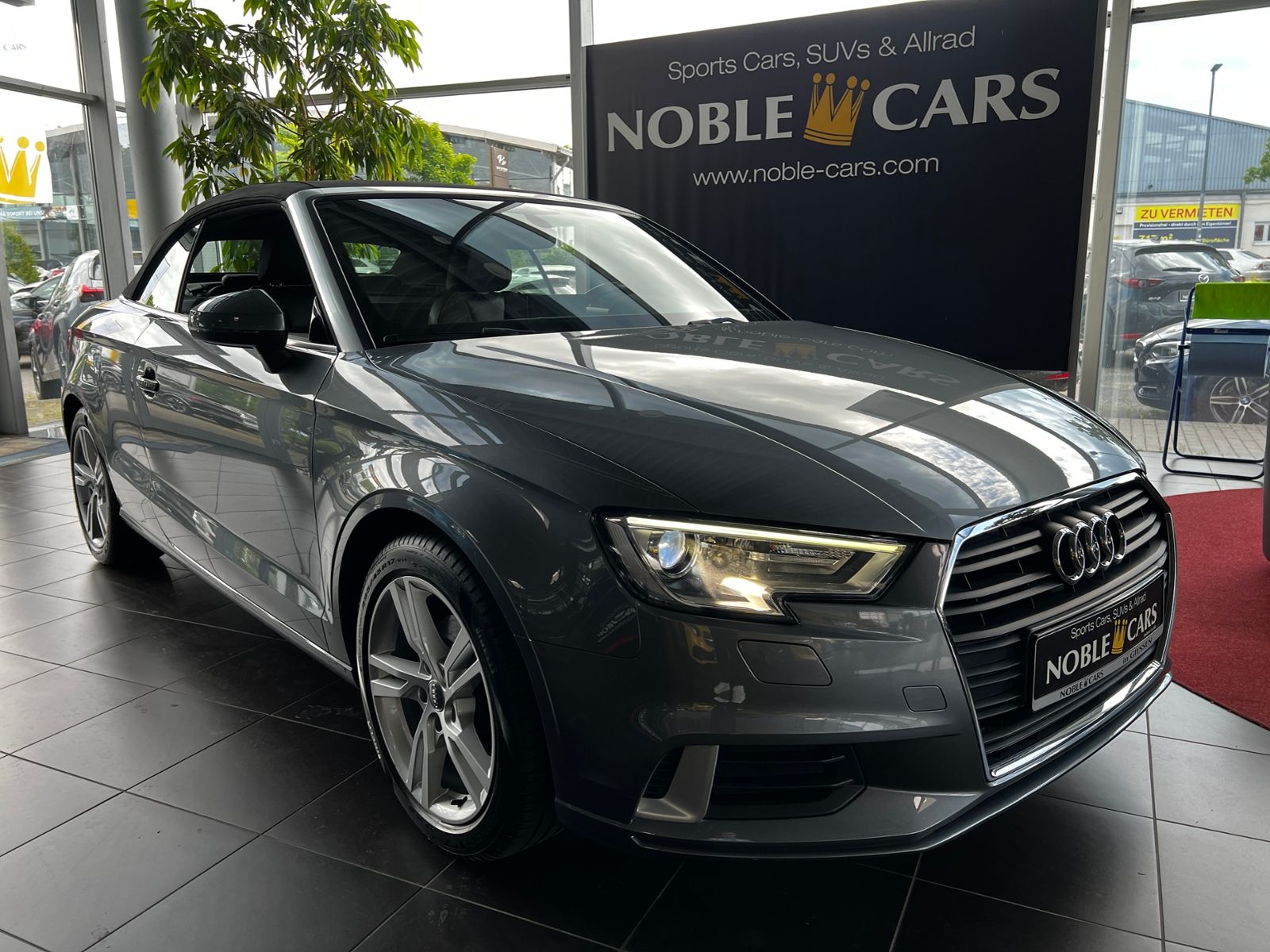 Fahrzeugabbildung Audi A3 Cabriolet sport AHK LED XENON NAVI