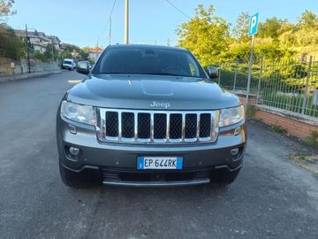 Jeep Grand Cherokee - 4