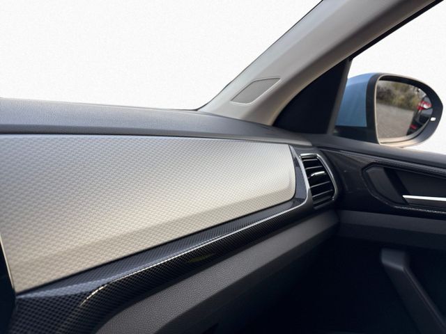 T-Cross 1.0 TSI LIFE +LED+NAVI+IQ.DRIVE+ACC+ALU+