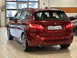 BMW 225xeAT/Aut/Navi/LED/Kamera/ParkAs/HarmKa/SportL - BMW 225 Active Tourer: Limousine