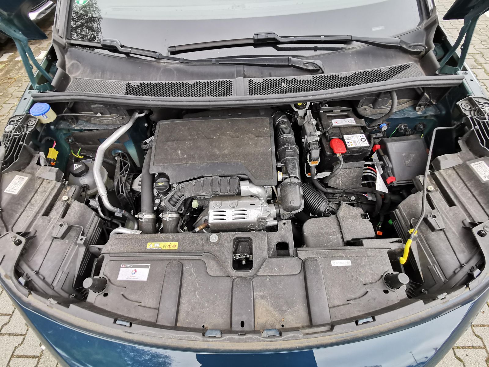 Fahrzeugabbildung Peugeot 3008 GT