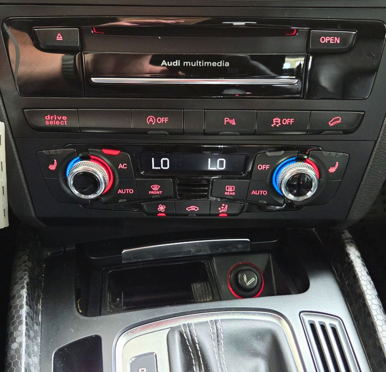 AUDI SQ5 — zdjęcie 17