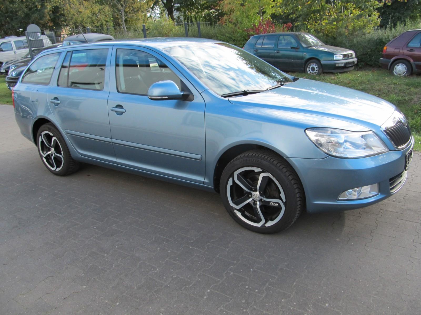 Skoda Octavia Combi Ambiente -Autom.- Klima-LM-17-Zoll