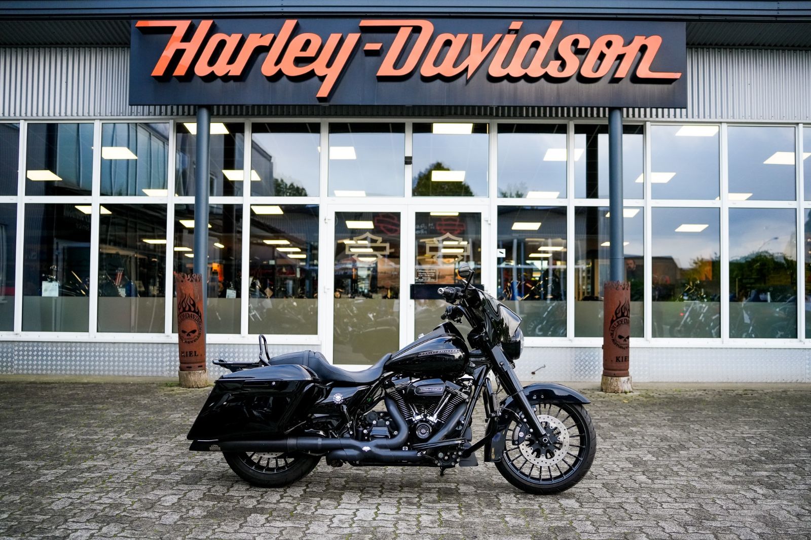 Fahrzeugabbildung Harley-Davidson FLHRXS Road King Special Fairing - Jekill