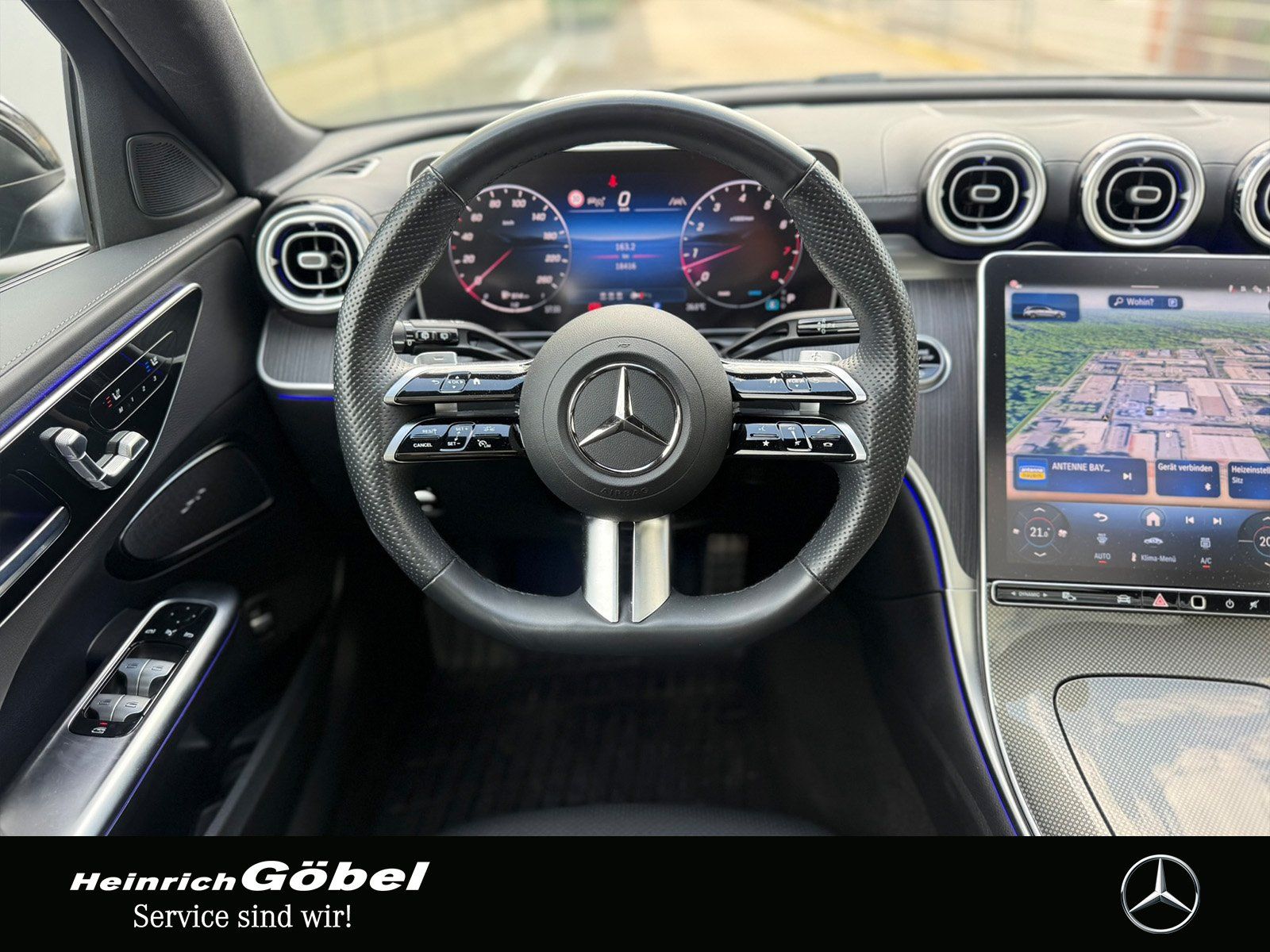 Fahrzeugabbildung Mercedes-Benz C 300 4M T AMG*AHK*SITZKLIMA*PANO*DISTRONIC*360*