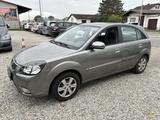 Kia Rio 1.4 Spirit Klima PDC SHZ - gebrauchte Kia Rio aus dem Jahr 2010