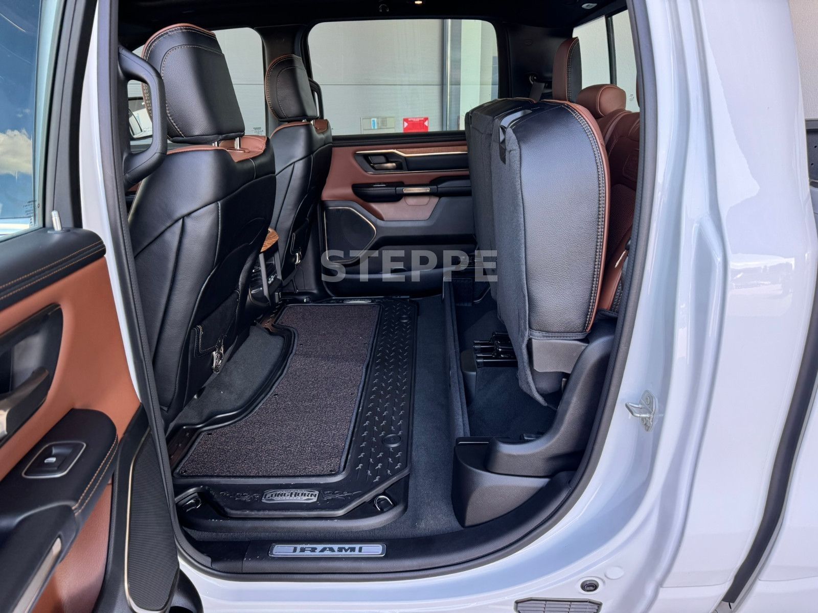 Dodge RAM 1500 5,7 V8 LONGHORN Luftfederung  AHK