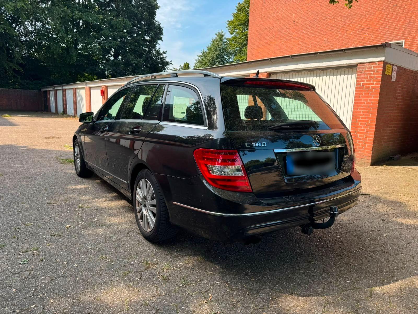 Mercedes-Benz C180 2013 — photo 6