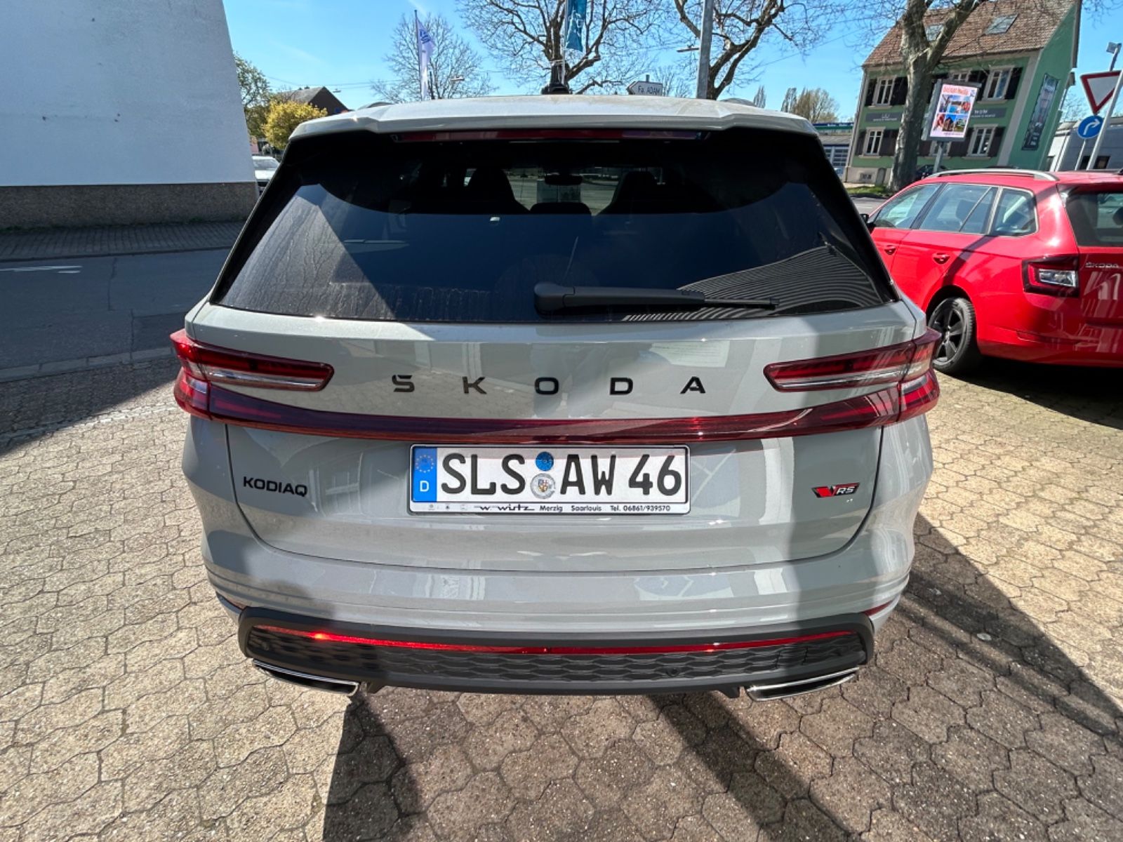 Fahrzeugabbildung SKODA Kodiaq RS 2.0 TSI DSG Matrix Head-Up