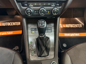 Skoda Octavia Scout*ACC*NAVI*AHK*PANO*2-Zonen*