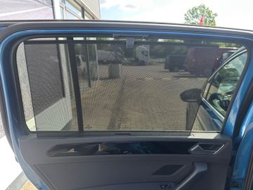 Fahrzeugabbildung Volkswagen Touran 2.0 TDI Highline 7 Sitze LED
