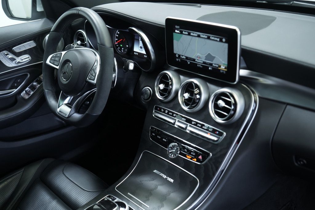 Mercedes Benz C 63 Amg