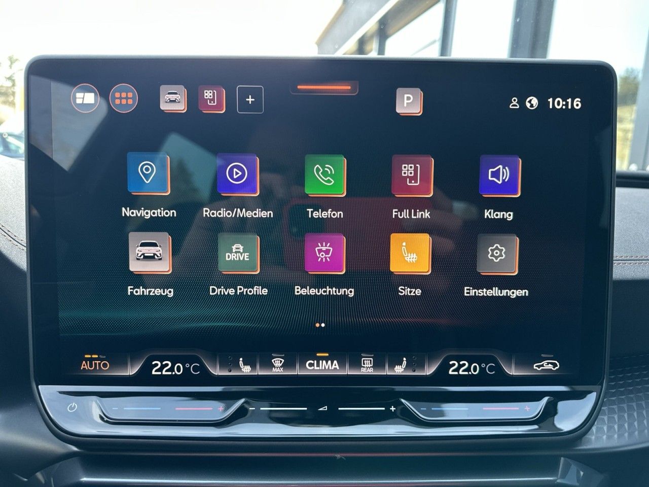 Fahrzeugabbildung CUPRA Leon Sportstourer 1.5 eTSI -Gang-DSG