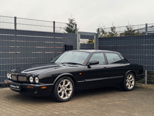 Jaguar XJR 4.0 Supercharged / Leder / Schíebedach / SHZ