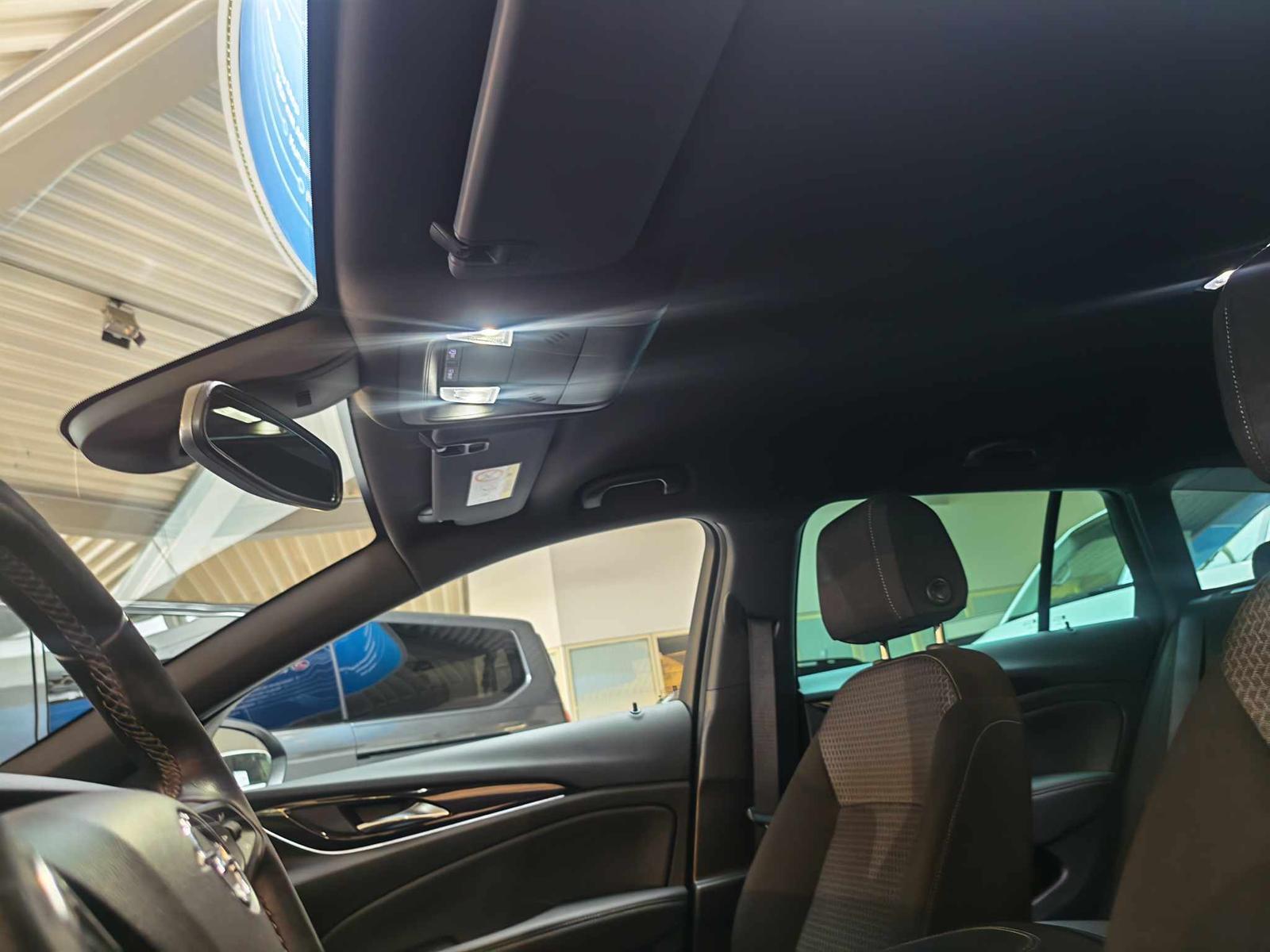 Opel Insignia Sports Tourer AUTOMATIK LED KAMERA NAVi