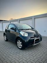 Toyota IQ 1.0 VVT-i - 68 PS - Toyota IQ Gebrauchtwagen in Köln