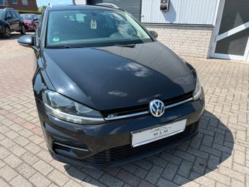 Volkswagen Golf - 3