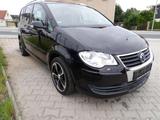 Volkswagen Touran United Klima Sitzheiz. Aluräder Radio HU  - Volkswagen Touran aus 2008: United