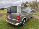 Volkswagen T6 Multivan 2.0 TDI DSG Lang  8 Sitzer Shuttle  - Volkswagen T6 Multivan in Braunschweig