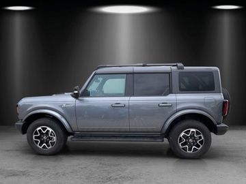 Ford Bronco - 3