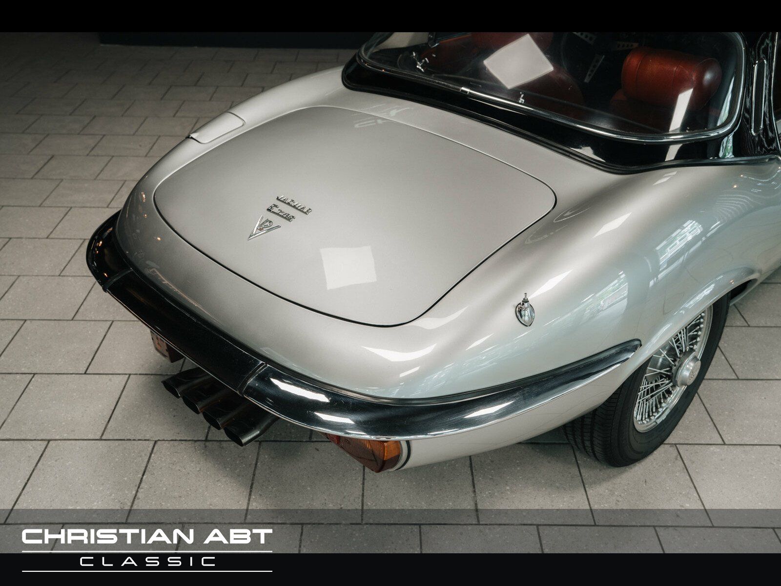 Fahrzeugabbildung Jaguar E-Type 5.3 12 Zylinder