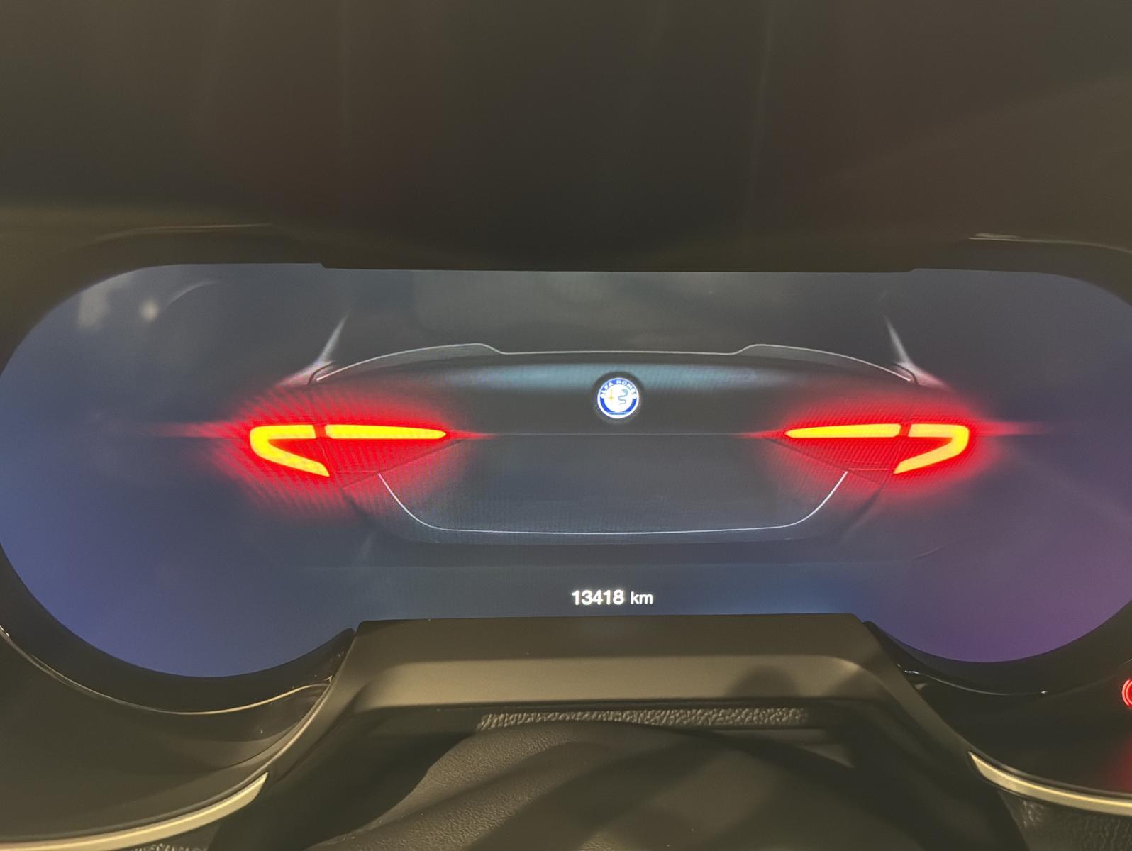 Alfa Romeo Giulia 2.0 Veloce Q4 MATRIX LAS SHZ LM19", миниатюра 3