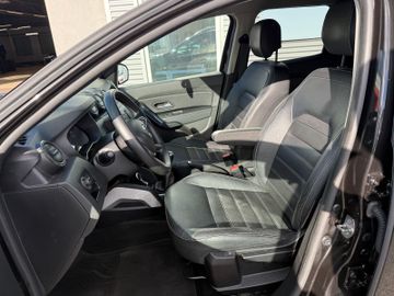 Dacia Duster II Celeb. 15 Years+Navi+Kamera+AHK+SHZ