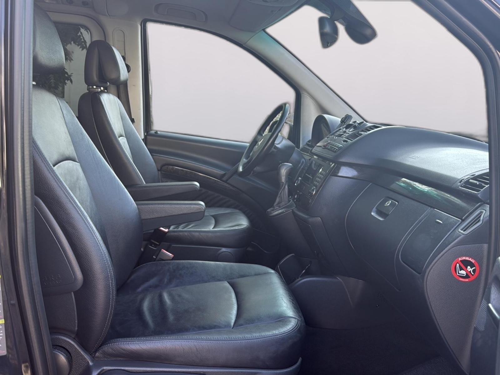 Mercedes-Benz Viano Ambiente Long 3.0 CDI V6 204 ch BVA / 7 places / Toit ouvrant / Cuir / Chauffage auxiliaire / Suspension pneumatique