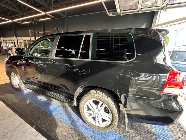 Toyota Land Cruiser 200 Executive
