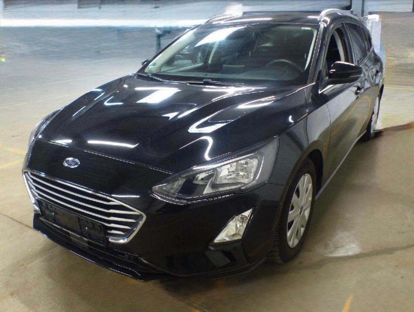 Ford FOCUS TURNIER NAVI LED PDC SHZ WINTERPAK. KAMERA