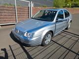 Volkswagen Bora 1.6 Auto Highline - VW Bora Gebrauchtwagen
