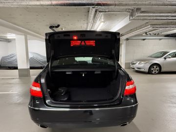 Mercedes E 350 - 10