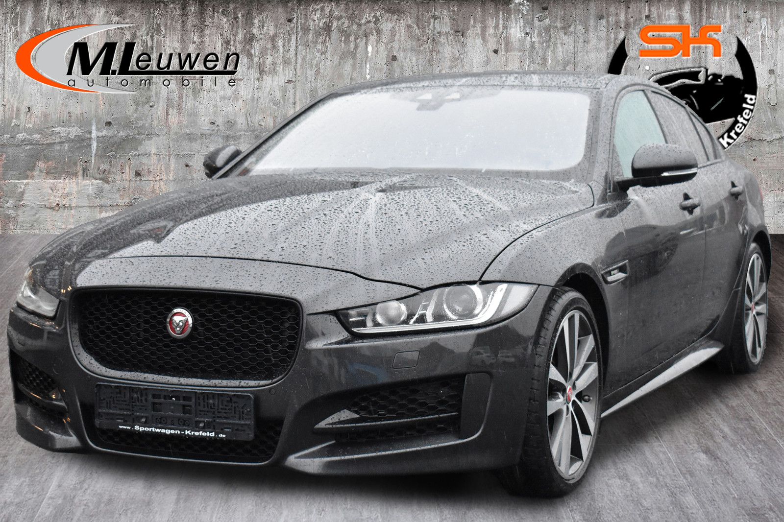 JAGUAR XE