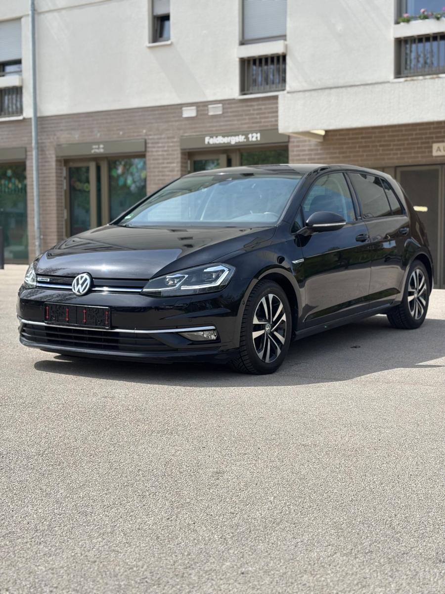 Volkswagen Golf VII Lim. IQ.DRIVE BlueMotion/LED/Carplay/