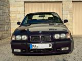 BMW Oldtimer BMW 318i Cabrio  - BMW 318 aus 1995: 318i