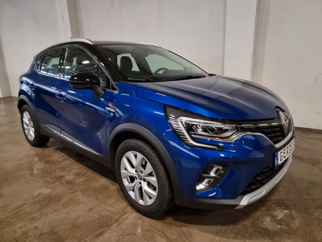 Renault Captur Intens "8-fach bereift"